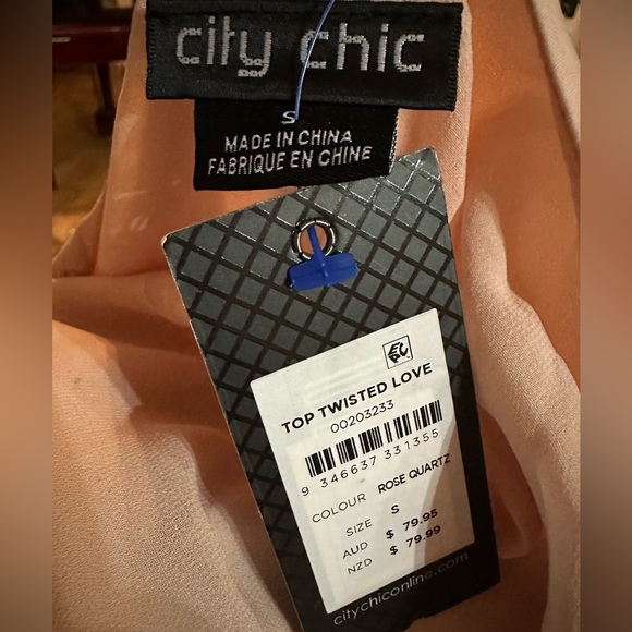 City chic twisted Love top plus size S - Picture 12 of 12